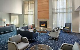 Courtyard By Marriott Atlanta Alpharetta